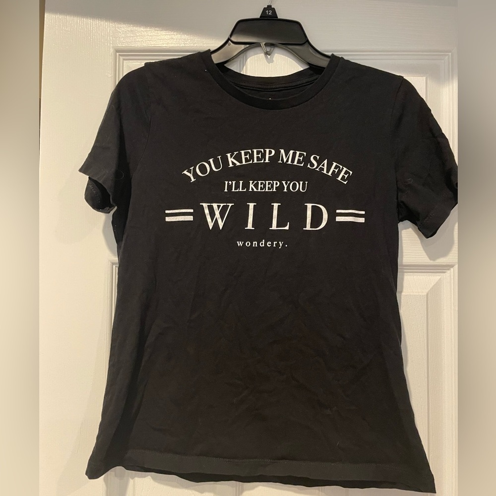 Wondery Brand Graphic T-shirt